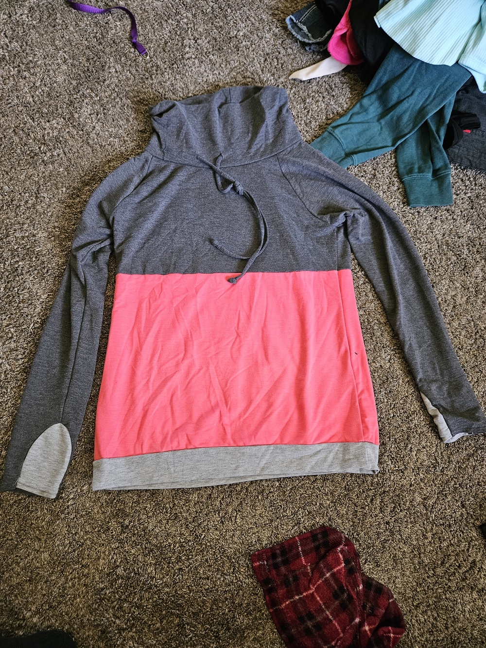 Gray & Neon Pink Colorblock Pullover Hoodie